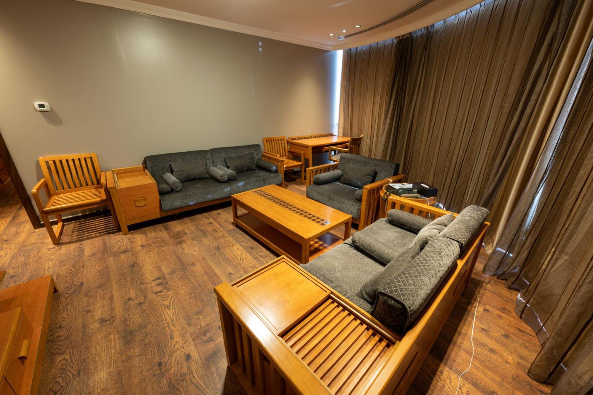 Tanal Serviced Apartments Al-Khubar Pokoj fotografie
